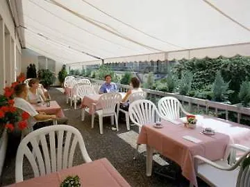 Ξενοδοχείο Continental 2*